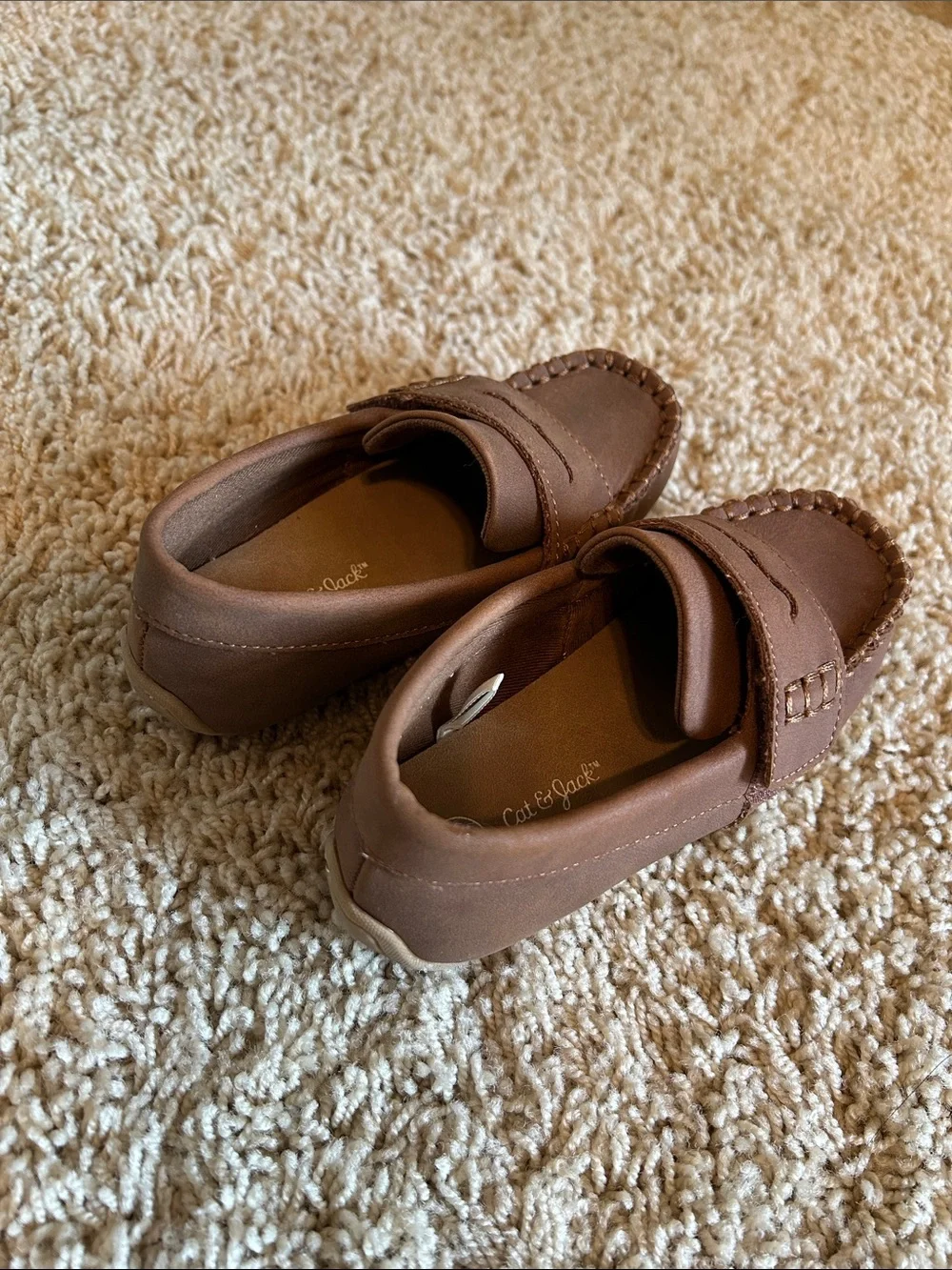 Cat & Jack Abbott Brown Loafers Sz 8